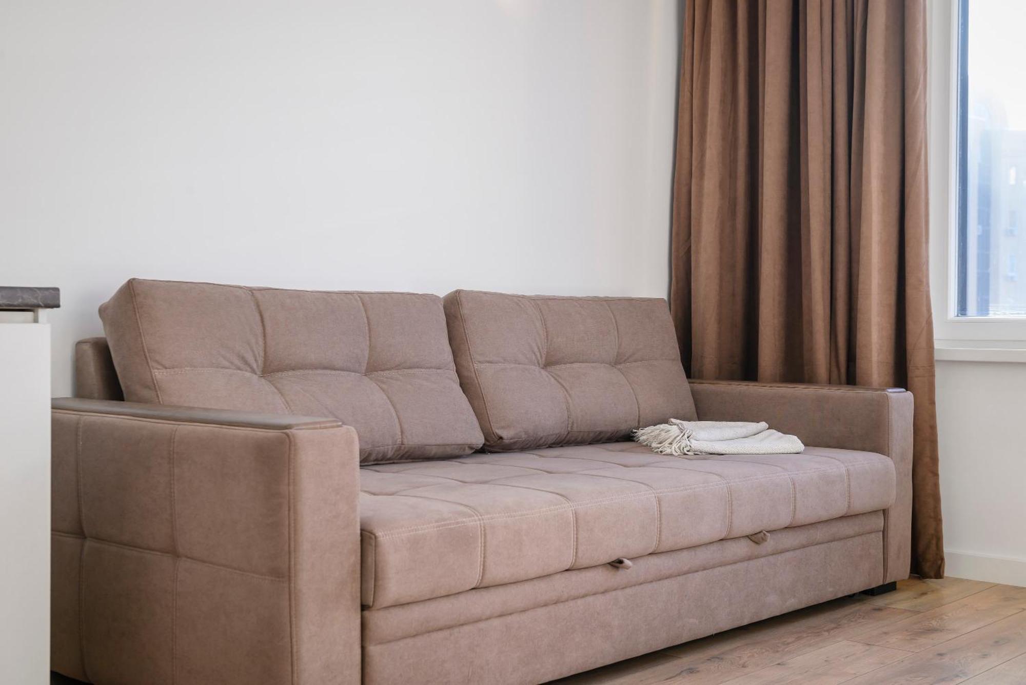 Five Business-Class Rooms In R-House Near Mega Center Almaty Eksteriør bilde