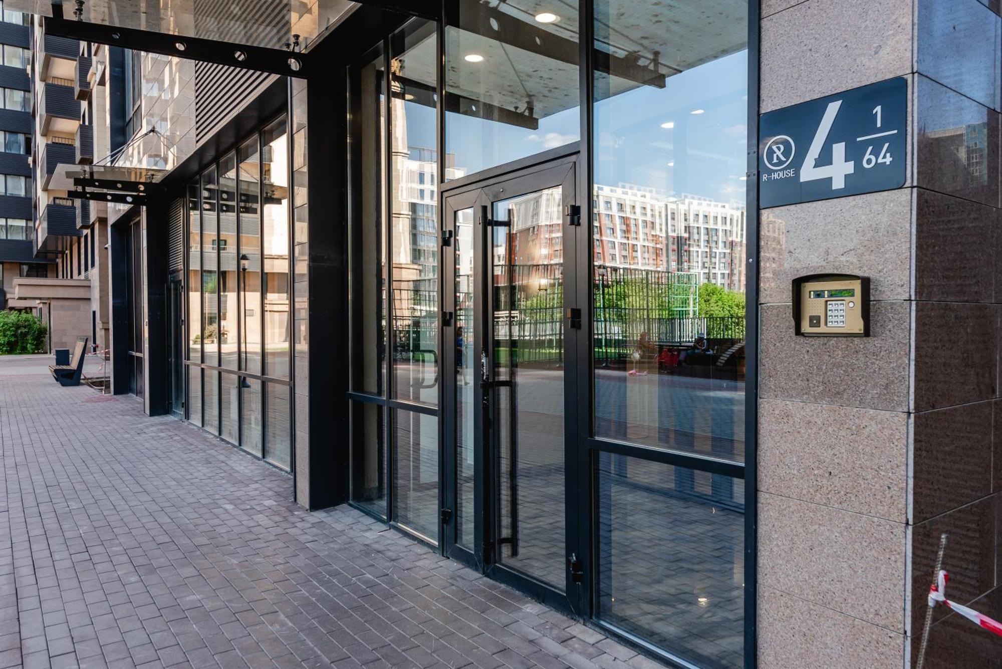 Five Business-Class Rooms In R-House Near Mega Center Almaty Eksteriør bilde