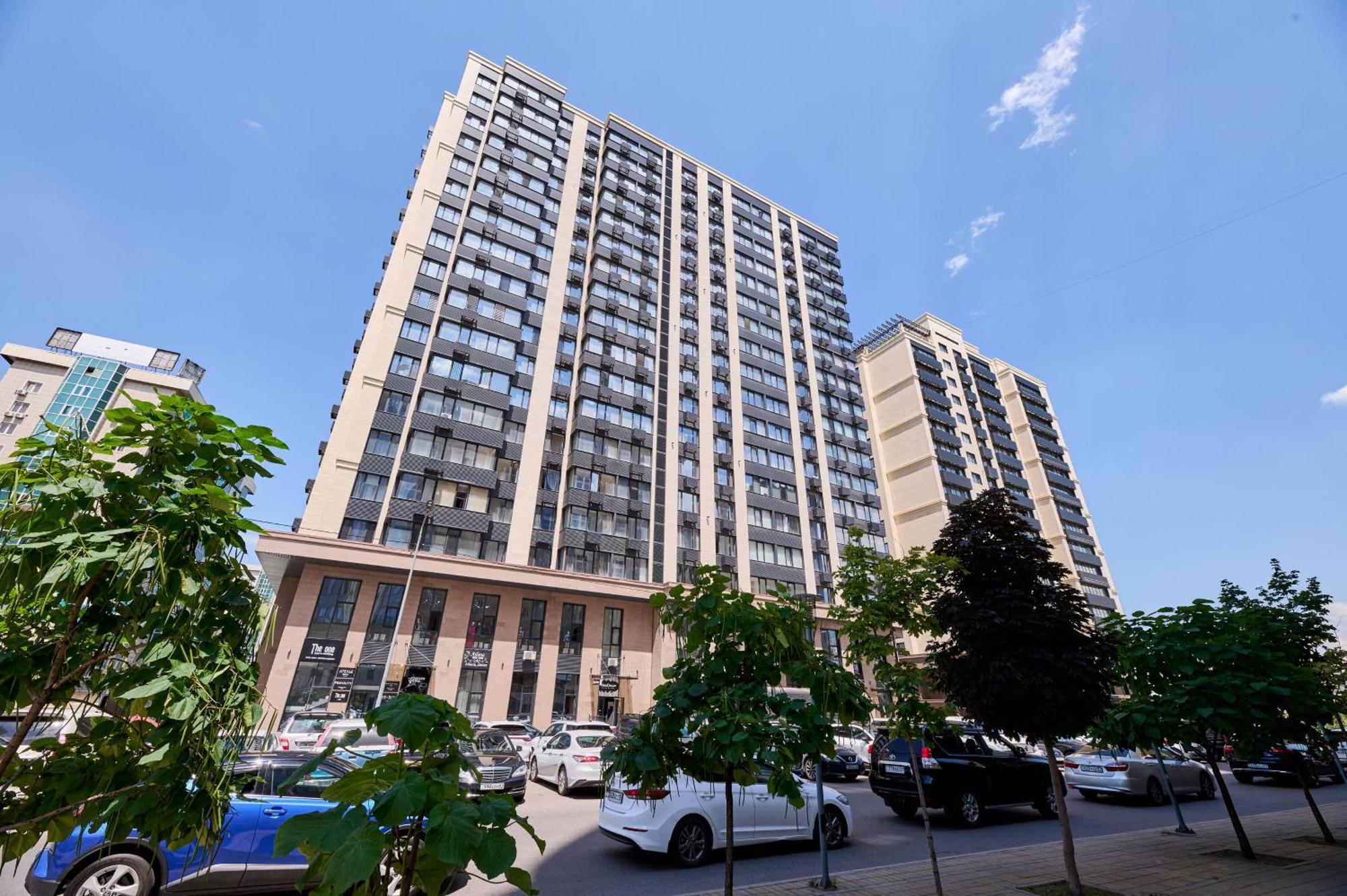 Five Business-Class Rooms In R-House Near Mega Center Almaty Eksteriør bilde