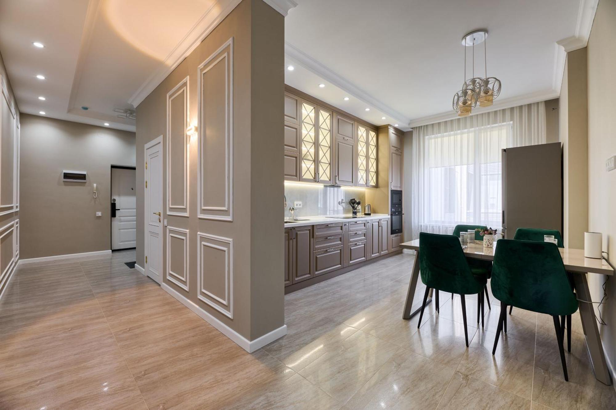 Five Business-Class Rooms In R-House Near Mega Center Almaty Eksteriør bilde