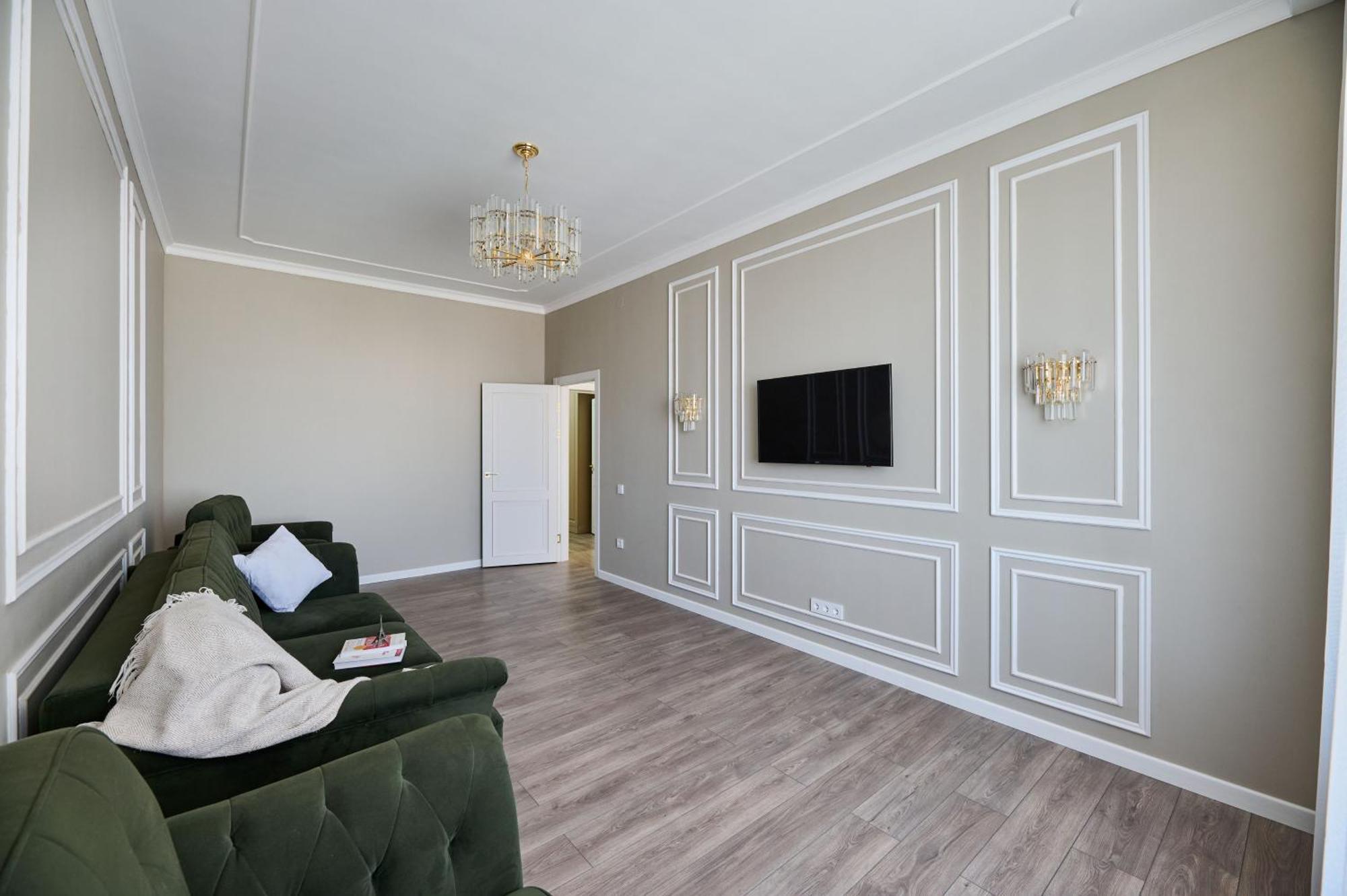 Five Business-Class Rooms In R-House Near Mega Center Almaty Eksteriør bilde