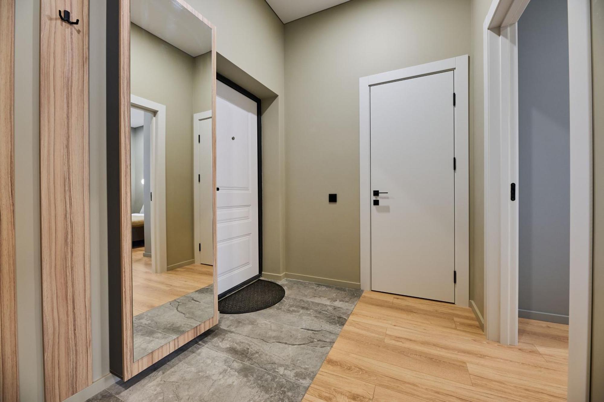 Five Business-Class Rooms In R-House Near Mega Center Almaty Eksteriør bilde