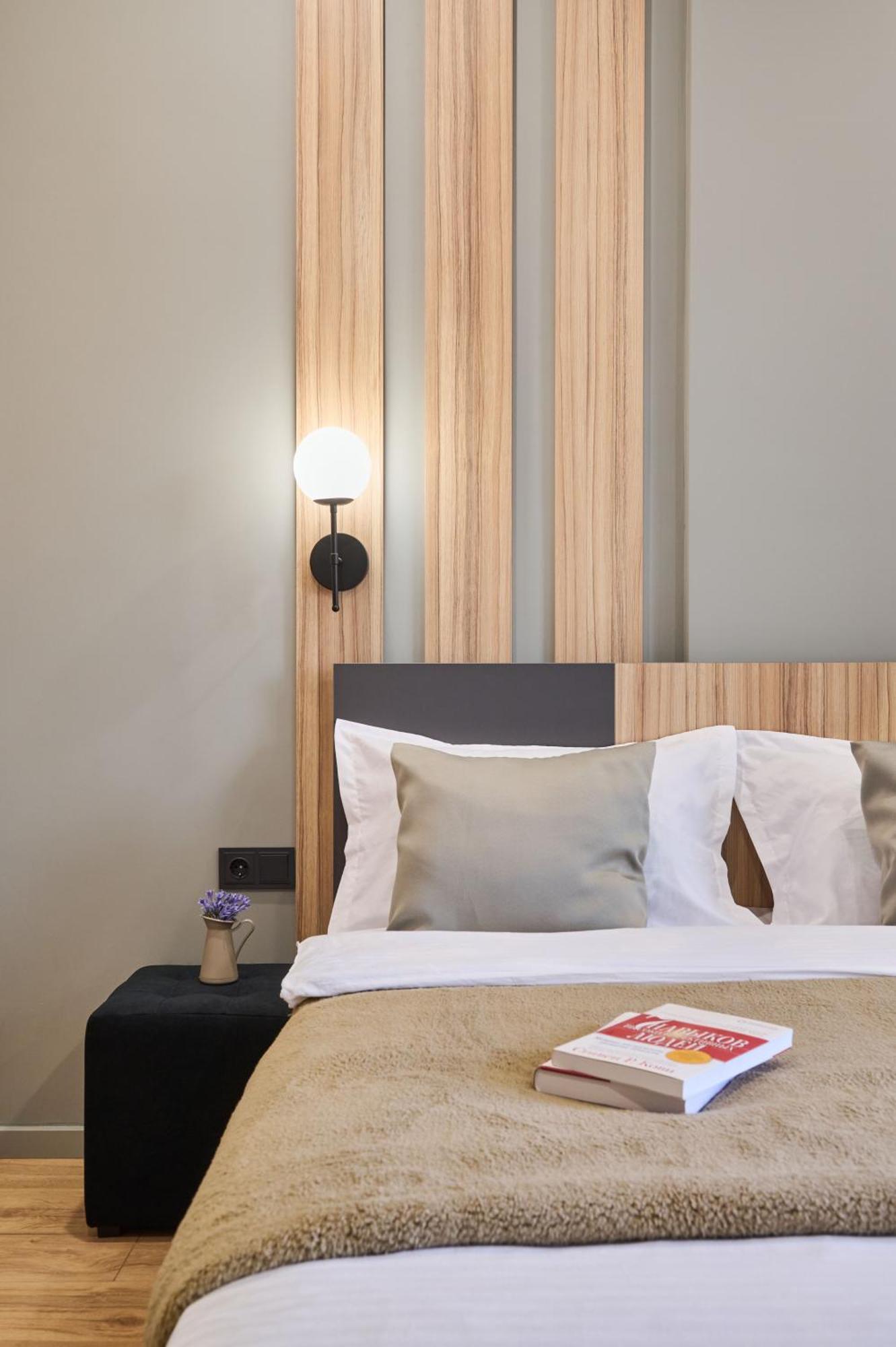 Five Business-Class Rooms In R-House Near Mega Center Almaty Eksteriør bilde